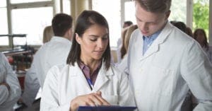 Abrafarma faz curso para qualificação de farmacêuticos