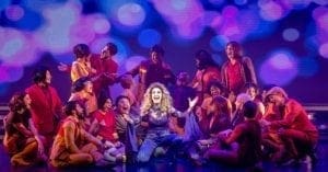 Eurofarma patrocina peça “60! Década de Arromba”