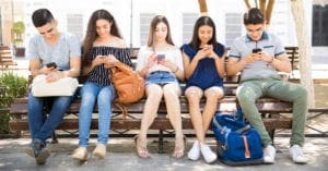 Como se conectar aos centennials?