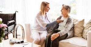 Farmácias projetam serviço clínico domiciliar em Portugal