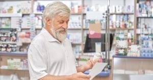 Idosos: o público fiel da farmácia