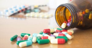 Antibióticos estão entre os medicamentos mais usados pelos brasileiros