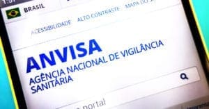 Bolsonaro indica militar da marinha para diretoria da Anvisa