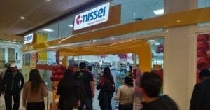 Nissei comemora 33 anos com inauguração no maior shopping de Curitiba