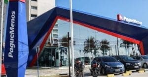 Pague Menos inaugura loja conceito com arquitetura focada em bem-estar