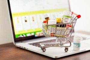 Cresce o número de compra de medicamentos on-line