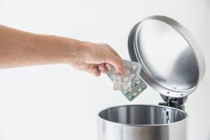 O descarte correto de medicamentos