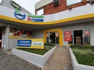 Rede de Farmácias Nissei investe no setor de manipulação e aumenta vendas em até 200%