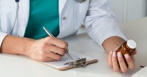Hidroxicloroquina e cloroquina viram produtos controlados