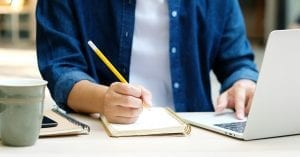 Pedro Dias e Aramis Domont – diretor da EMS Genéricos – darão aula on-line hoje