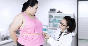 Homens e mulheres entre 40 e 59 anos sofrem mais com sobrepeso e obesidade