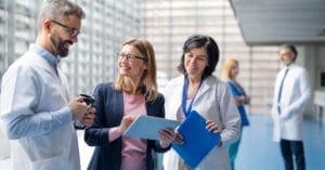 Ministério da Saúde vai receber representantes de farmacêuticas