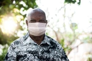 A terceira idade e os cuidados na pandemia