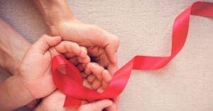 Dezembro Vermelho conscientiza sobre a prevenção e tratamento ao HIV/Aids