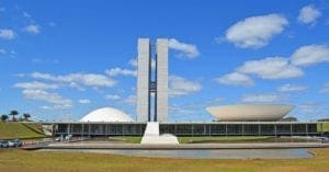 Governo inclui CoronaVac em novo plano nacional de imunização contra Covid-19