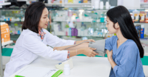 Farmácia clínica: acompanhe a evolução e futuro deste serviço