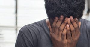 Depressão: o que é, causas, sintomas e tratamento