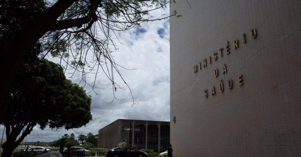 ms-vacinação-trabalhadores-saúde