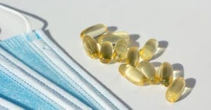 Mitos e verdades sobre vitamina D e a Covid-19 no Brasil e no exterior
