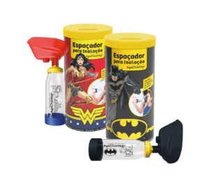 Agachamber lança espaçadores do Batman e da Mulher Maravilha