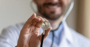 Quais profissionais da saúde podem receber indenização por conta da pandemia do coronavírus?