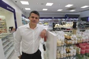 Panvel mira Marketplace e aquisições para aumentar vendas online