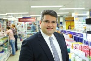 Extrafarma antecipa expansão da Pague Menos em 3 anos
