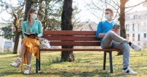 Brasileiros foram mundialmente os que mais sentiram o impacto da pandemia