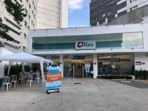 RaiaDrogasil aplicou mais de 55 mil doses de vacinas contra a Covid-19 em parceria com 11 prefeituras