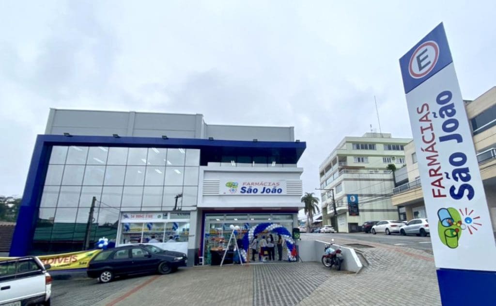 Farmácias-São-João-expansão