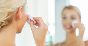 36% das brasileiras investem em rotinas matinais e noturnas de beleza