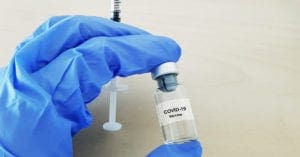 Vacina contra a Covid-19: qual tomar, efeitos colaterais e qual a mais eficaz