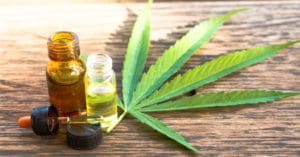 Anvisa libera dois produtos à base de cannabis para venda