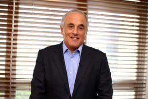 Sindusfarma elege nova diretoria em segundo mandato de Omilton Visconde Jr.