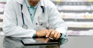 Aprovada regulamentação do registro de consultórios farmacêuticos em estabelecimentos de saúde