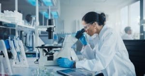 Cientistas identificam molécula que inibe proteína ligada ao crescimento do câncer