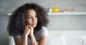 Geração Z e Millennials lideram uso de medicamentos para saúde mental