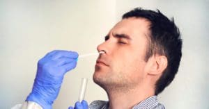 Pegar Covid-19 duas ou mais vezes ao ano pode ser comum com a ômicron