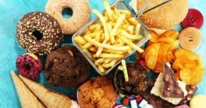 Cresce o número de adolescentes com colesterol alto