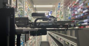 Drogaria Soares anuncia robô para gestão de loja com o BD Rowa™