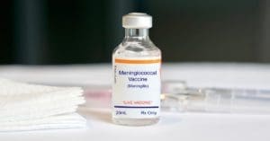 Surto de meningite: SP intensifica vacinação após morte de mulher