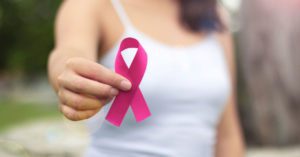 Daiichi Sankyo destaca a importância do olhar para as mulheres com câncer de mama avançado