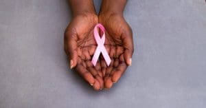 Procura por mamografia cresce no Brasil após campanha Outubro Rosa