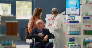 Exclusivo: como tornar a farmácia mais acessível a pessoas com deficiências