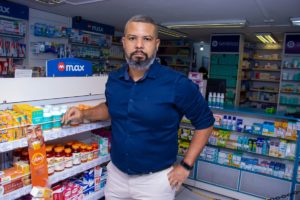 Drogarias Max faturam R$ 360 milhões e devem crescer 15% em 2023