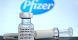 Pfizer e BioNTech fornecerão 50 milhões de doses adicionais de vacina contra a Covid-19 em 2023
