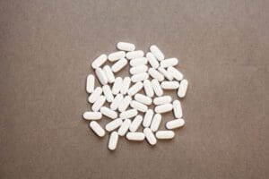 Exclusivo: 88,39% das farmácias estão com falta de antimicrobianos