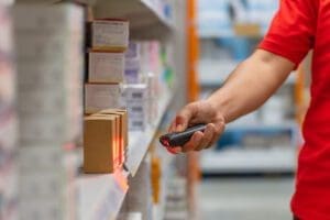 Etiqueta eletrônica amplia em até 3% margem dos produtos no varejo