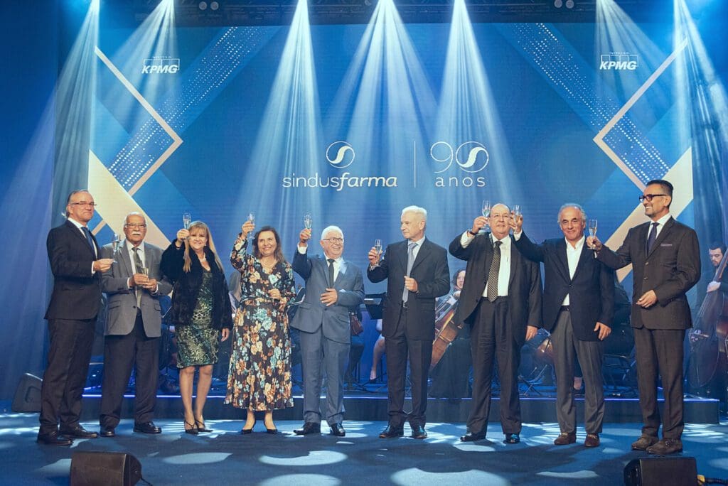 sindusfarma-completa-90-anos-com-homenagem-a-personalidades-da-saude