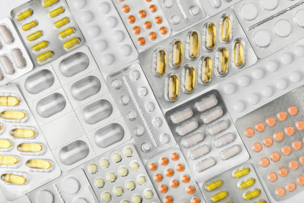 saude-compra-r-392-milhoes-em-remedios-sem-registro-da-anvisa